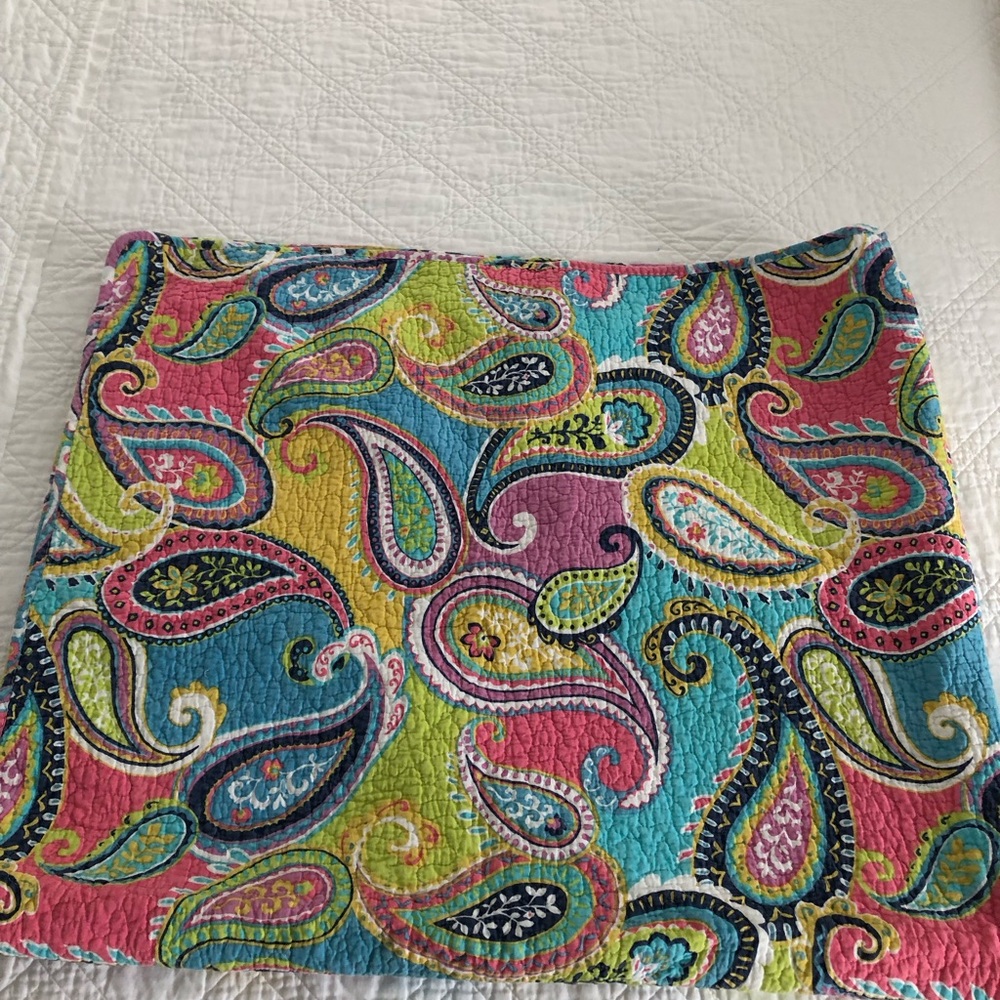 EUC Cotton Reversible Vibrant Paisley & Floral Multicolor Quilt - Picture 10 of 11